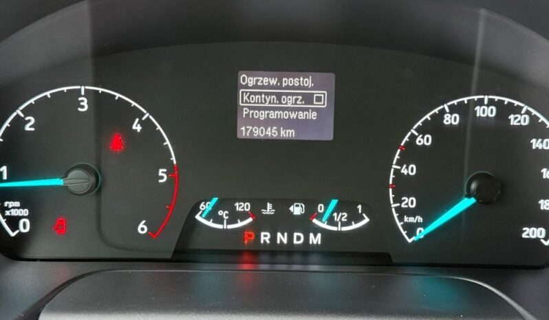 Ford Transit Custom full