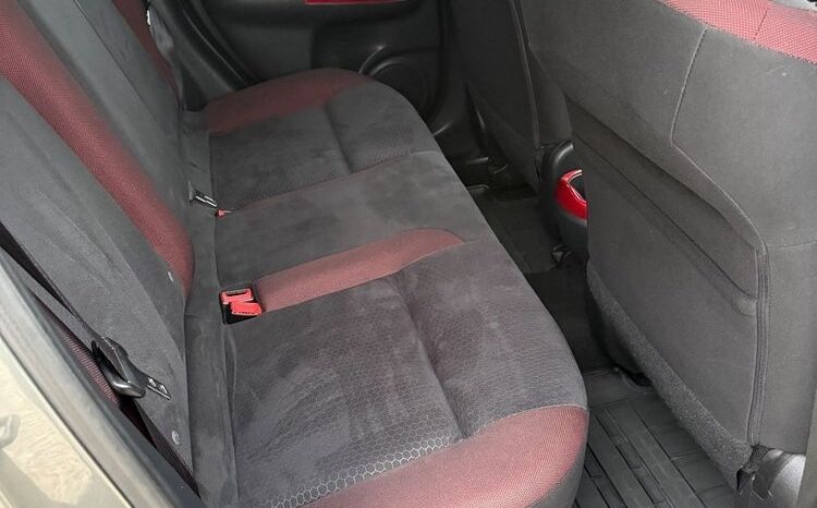 Nissan Juke 1.5 dCi Tekna full