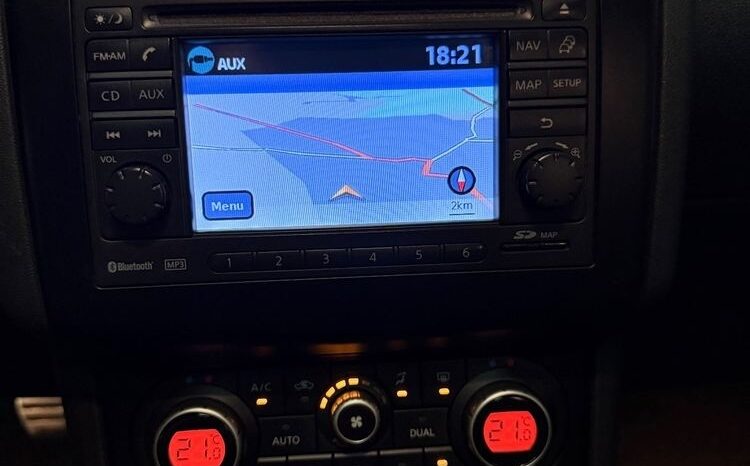 Nissan Qashqai 2.0 dCi 4 x 4 DPF tekna full