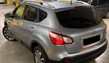 Nissan Qashqai 2.0 dCi 4 x 4 DPF tekna full