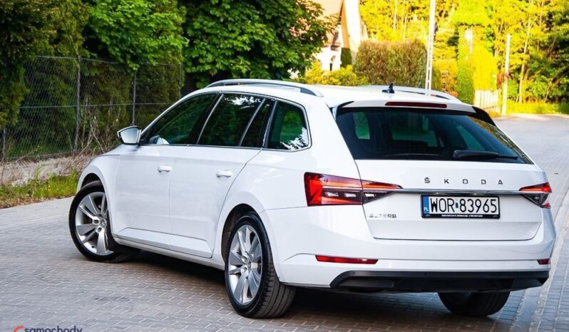 Skoda Superb Combi 2.0 TDI DSG Premium Edition full
