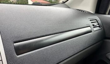 Ford Kuga 2.0 TDCi 4WD Titanium full