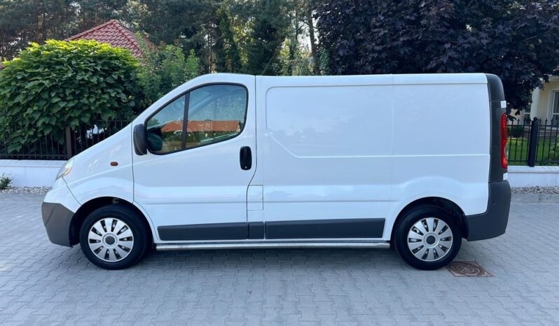 Opel Vivaro full
