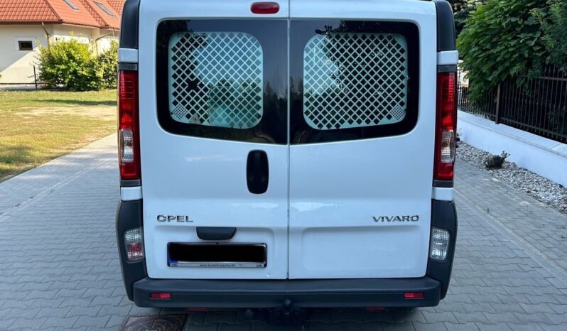 Opel Vivaro full