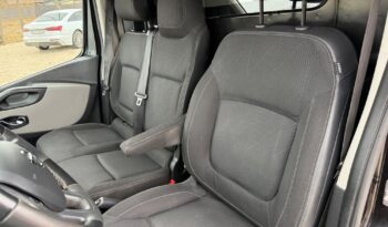 Nissan Nv300 full
